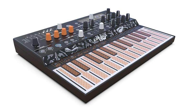 Synthesizer test - Arturia MicroFreak kompakt synthesizer