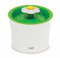Vannfontene katt test - katt som drikker fra Catit blomsterfontene