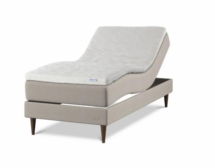 Regulerbar seng 120x200 cm