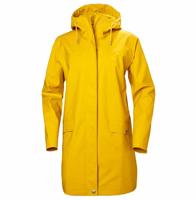 Helly Hansen regnjakke test - dame i HH regnjakke i regn