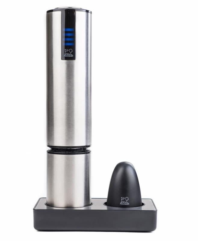 Vinåpner test - elektrisk korketrekker i børstet stål