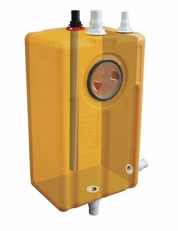 Septiktank båt test - plasttank montert i båt