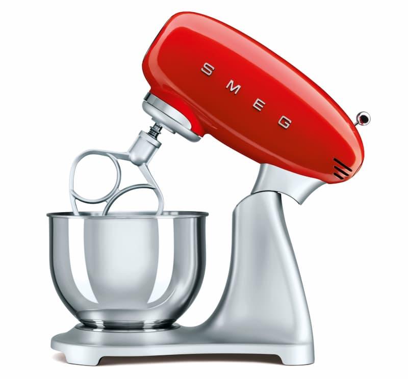 Smeg kjøkkenmaskin 4,8L – Rød SMF01RDEU