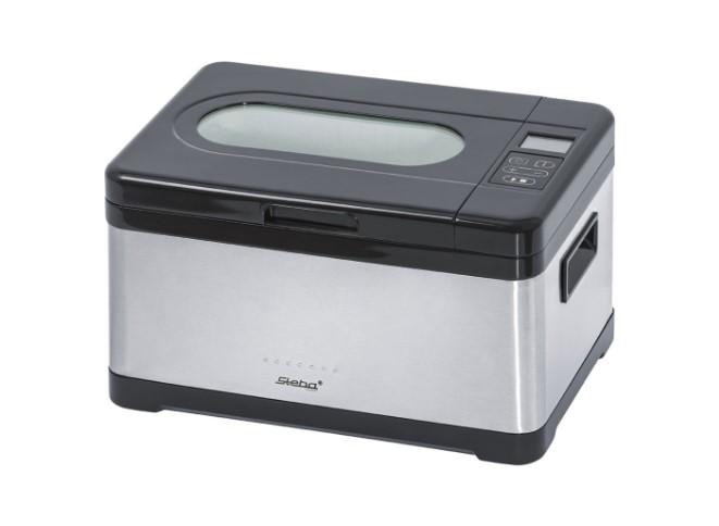 Sous vide maskin test - sous vide-sirkulator festet på gryte med vakuumpakket kjøtt