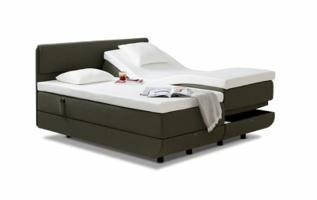 Regulerbar seng 150x200 cm med justerbar hodedel