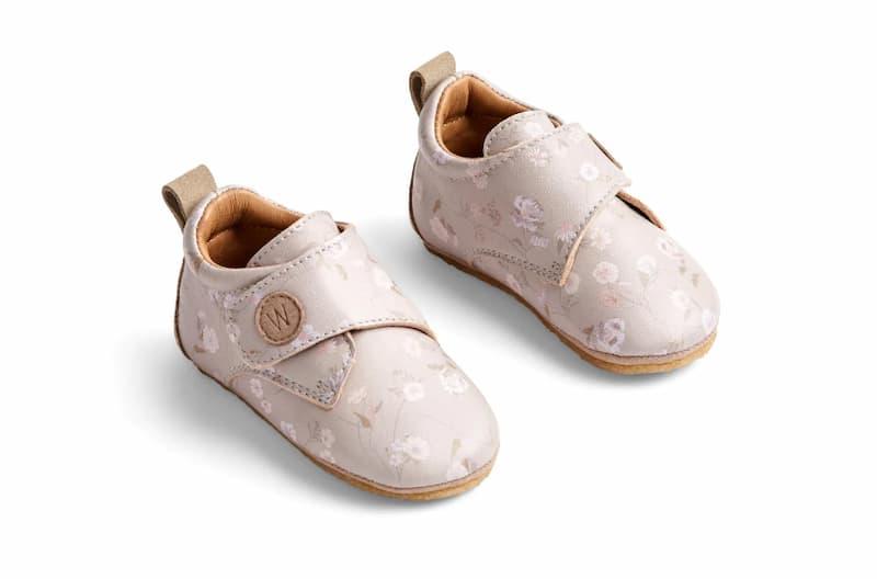 Wheat Dakota Print Indoor Shoe Tangled Flowers