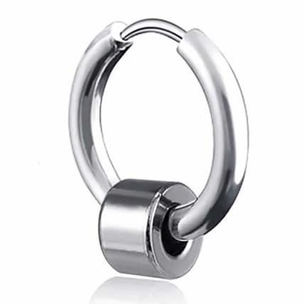 Ørering i Titanium