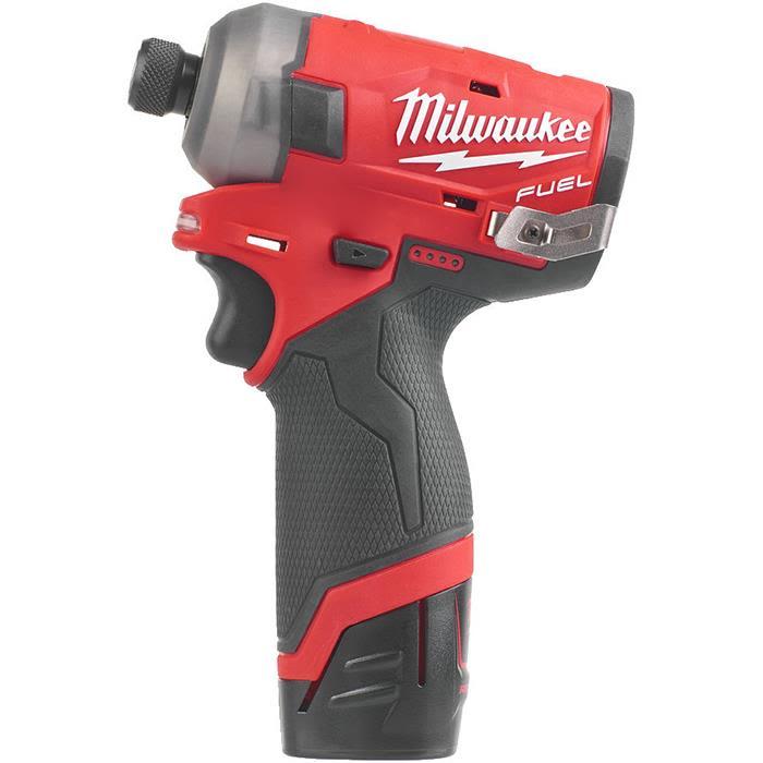 Bilde av Milwaukee M12 FQID-202X slagskrutrekker med batteri og lader