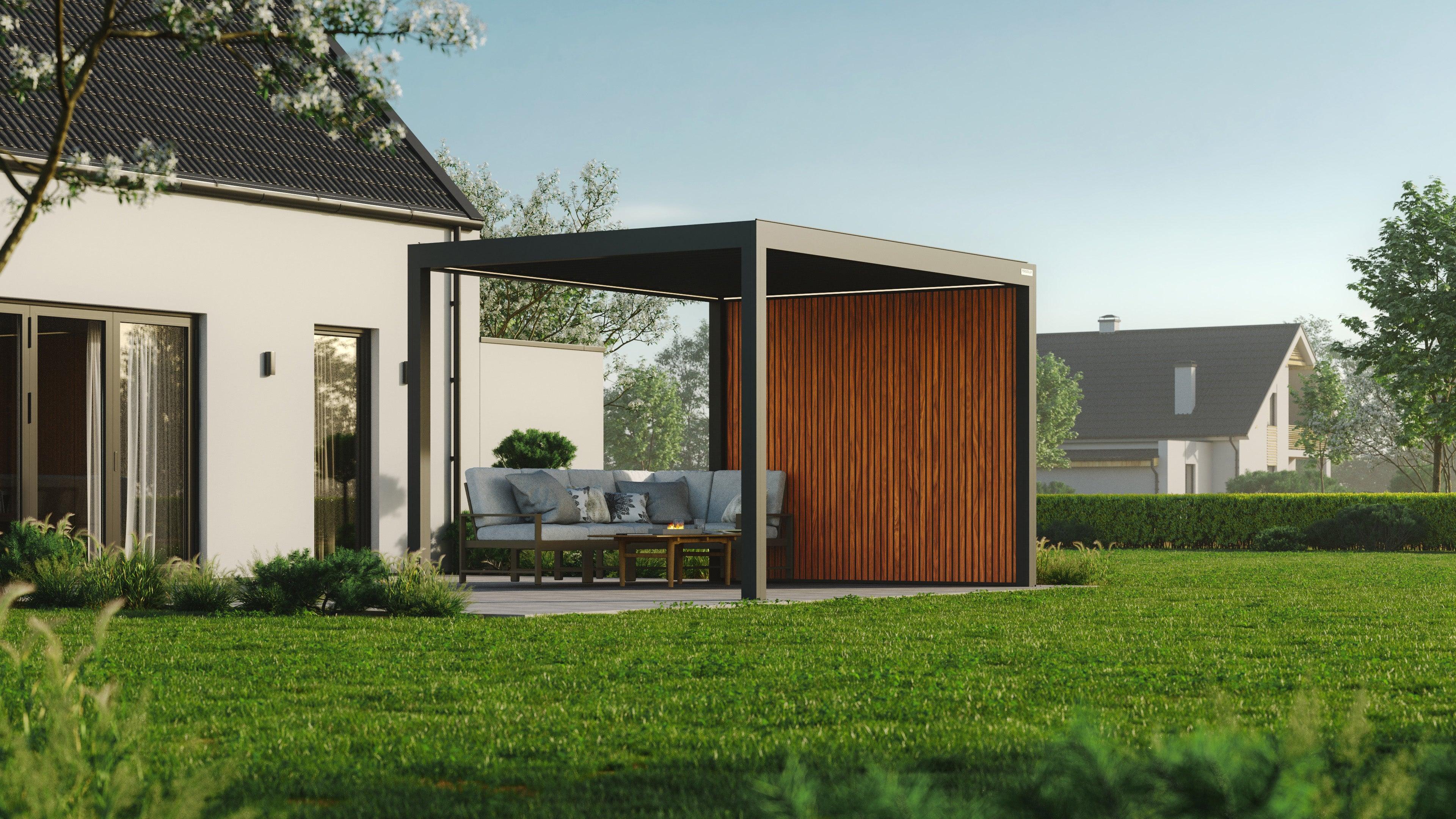 Pergola tilbehør test - aluminium spilevegg montert på pergola