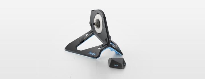 Tacx NEO 2T Smart — direct-drive smart trainer med 2200 W maks effekt og virtuell flywheel, til rundt 14 800 kr