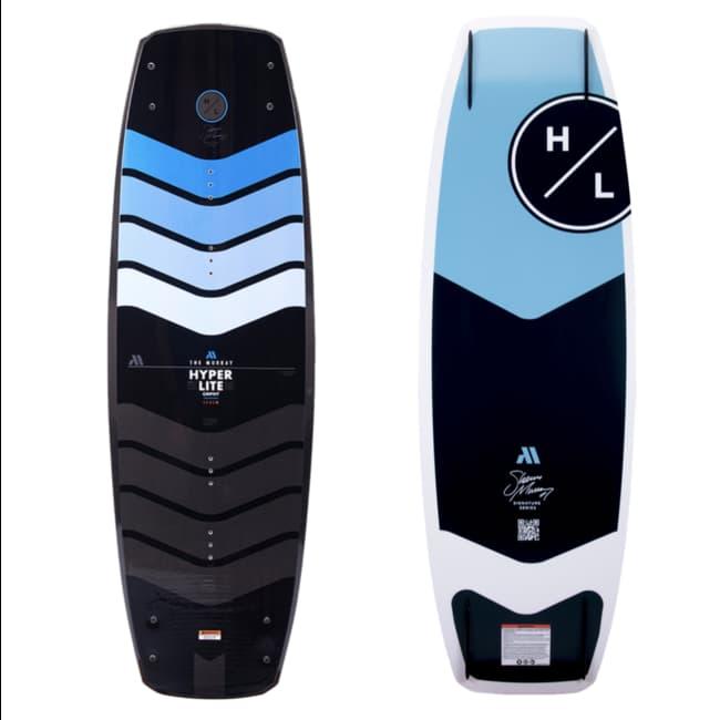 Wakeboard test - wakeboard i luften bak motorbåt